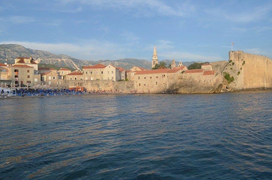 O que fazer em Budva no litoral de Montenegro?